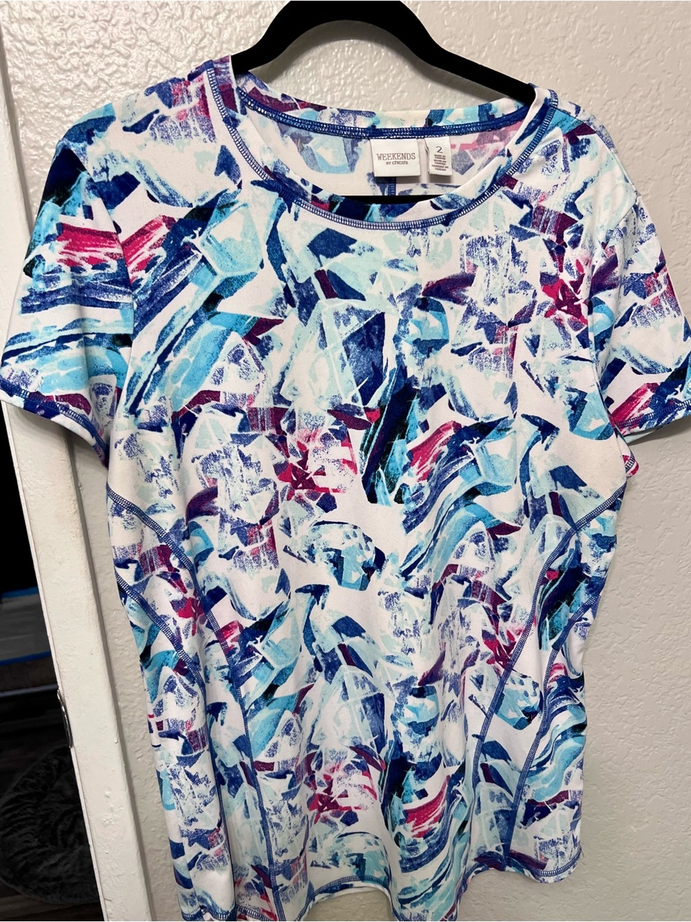 Chicos Abstract print tee size 2